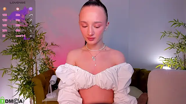 miiss  lulu online show from May 27, 1:16 am