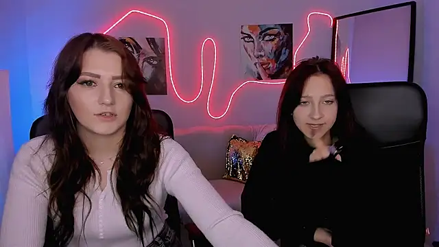 catherine kitty online show from February 4, 8:12 pm