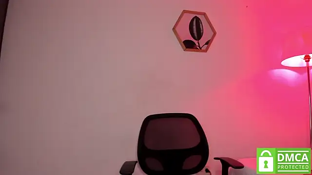 Dhalila  online show from November 7, 1:33 am