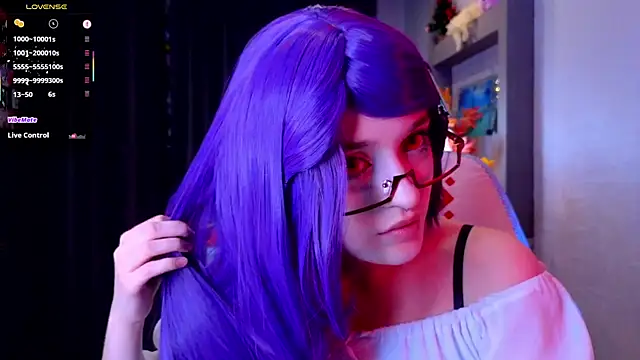 Hisoka akerley online show from November 8, 6:35 pm