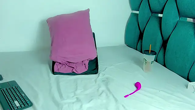 poutyseleny online show from November 24, 12:18 pm