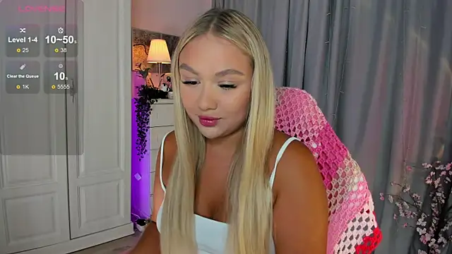  Loneve   online show from September 12, 3:41 pm