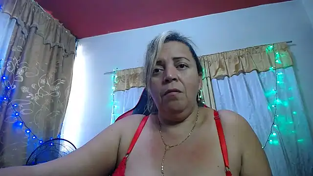 alina maturehot online show from September 26, 1:31 pm