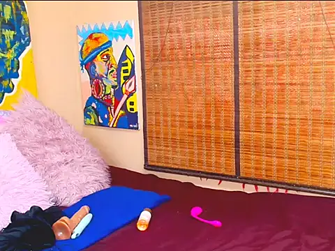 AfricanChinese online show from February 24, 9:08 am