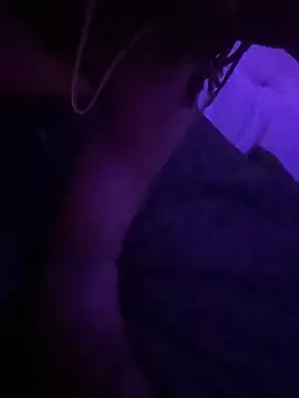 CoffeeNCreamHer online show from September 10, 2:00 am