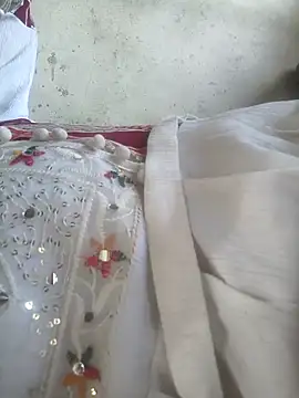 lovely----bhabhi online show from December 2, 9:00 am