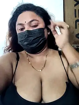 rani130 online show from May 31, 1:44 am