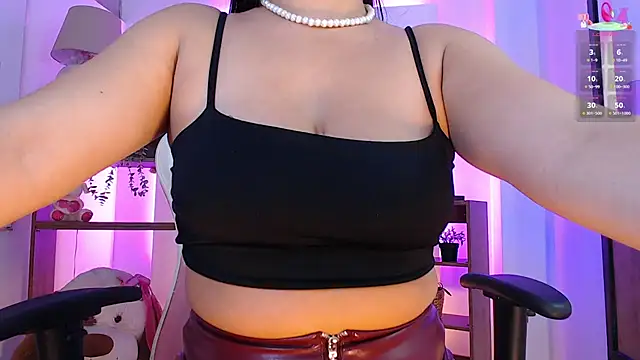 emily jewell1 online show from October 14, 11:46 am