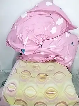 emma purple  online show from March 25, 11:29 pm