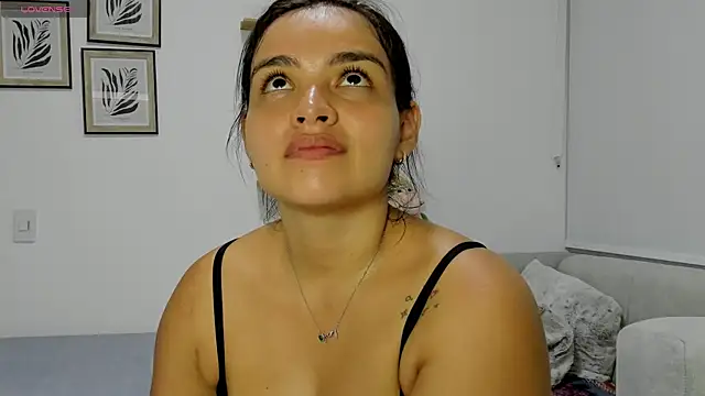 sarita bigbooty  online show from December 18, 11:09 pm