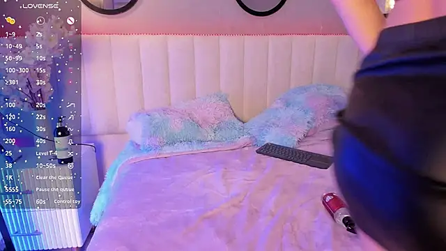 alice lodge online show from September 10, 3:39 am