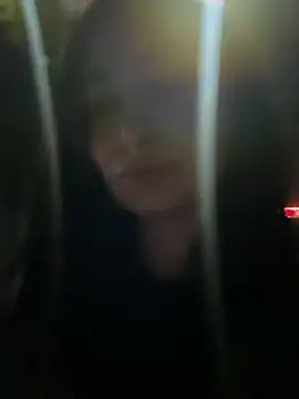 lunalovelee online show from November 6, 3:40 pm