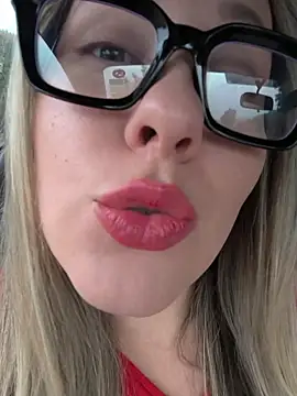 Mona Plus online show from December 19, 8:17 am