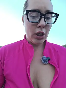 Mona Plus online show from November 16, 8:16 am