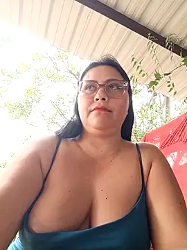 promiscuous-indecent-momm online show from March 6, 3:40 pm