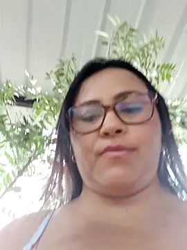 promiscuous-indecent-momm online show from September 22, 9:24 pm