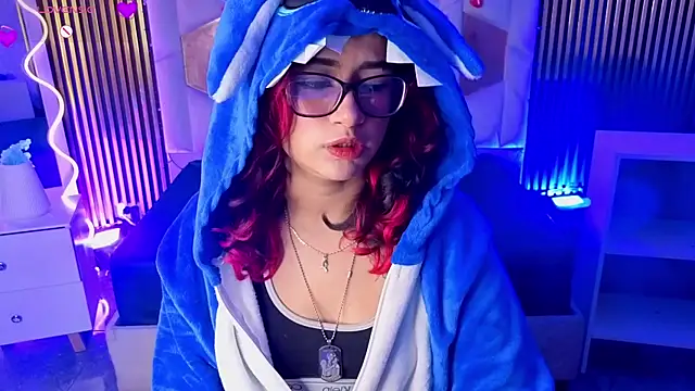 kristen tay online show from February 26, 3:16 am