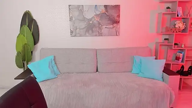 GabriellaMays online show from January 15, 5:13 am