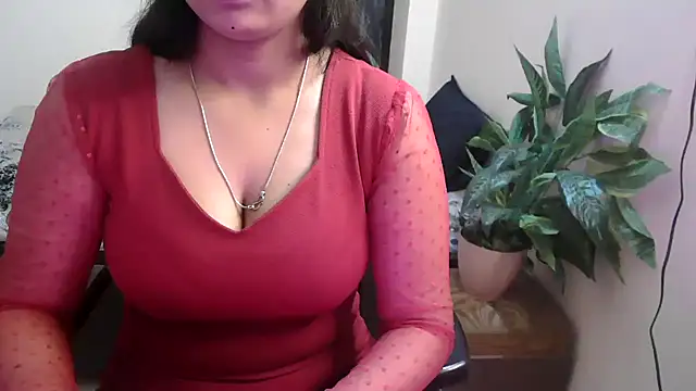 megancatluna online show from April 5, 10:03 am