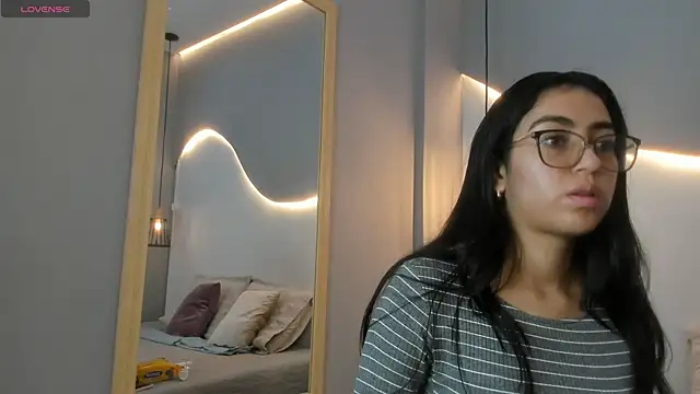 lucelly 15 online show from October 13, 11:46 am