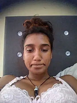 indianpink lips online show from February 21, 12:50 pm