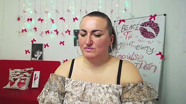 DianaMGG online show from March 26, 7:21 am