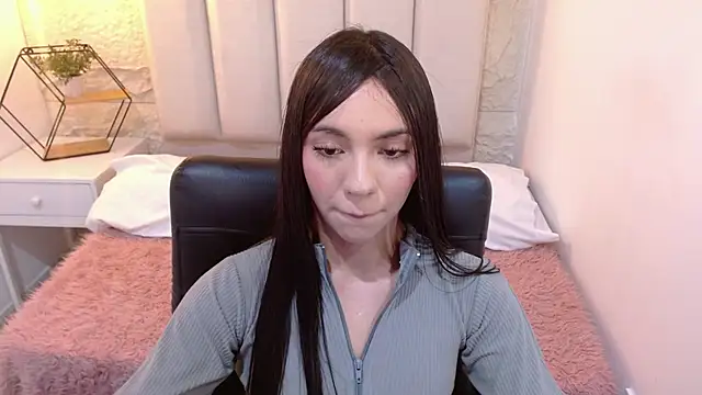 camilah tk online show from February 25, 12:48 pm