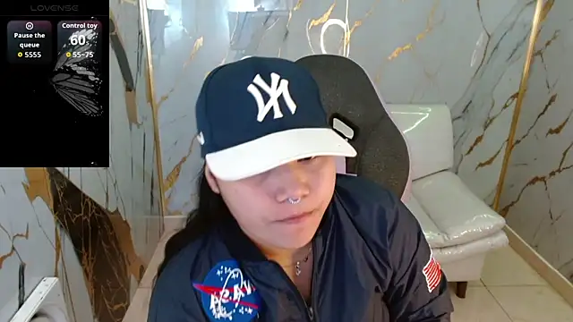 melany rouse18 online show from April 8, 5:09 am