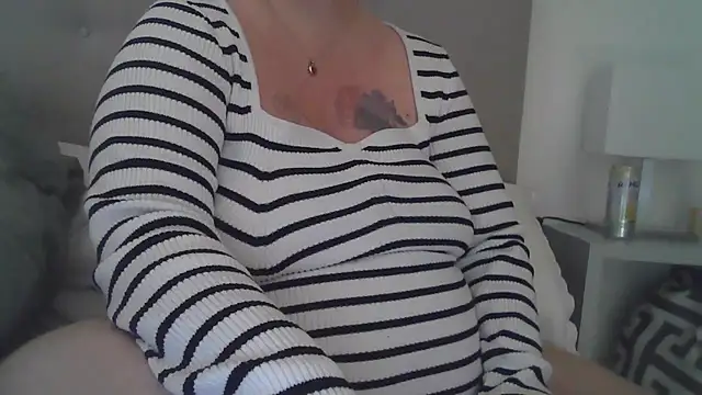 sizha6 online show from November 19, 10:59 am