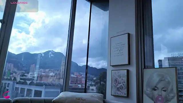 Ivanna West online show from January 18, 1:18 pm