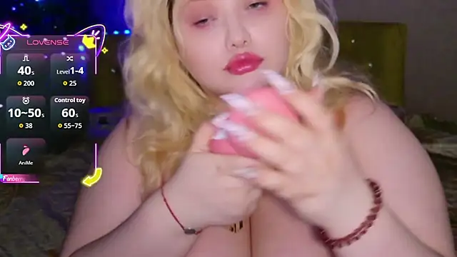 RosesKali online show from February 7, 8:35 pm