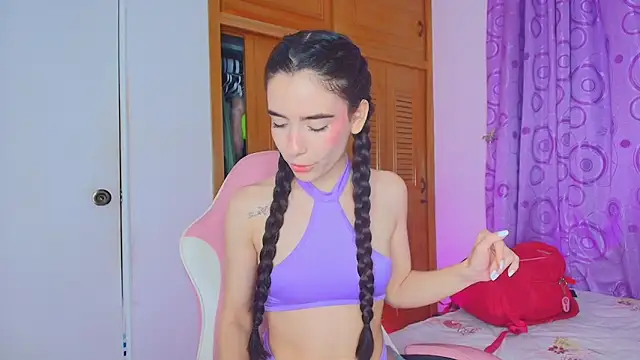 Peach Rose  online show from October 3, 9:42 pm