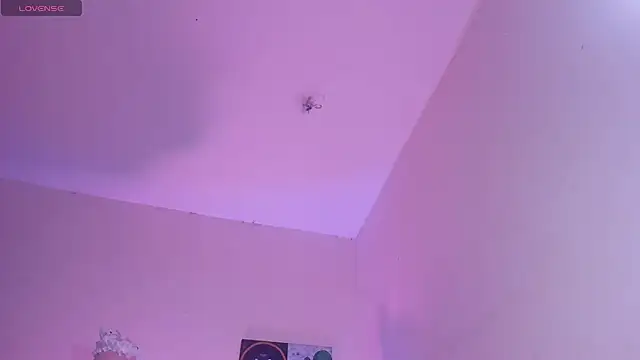 Emma Winslow online show from April 23, 5:37 am