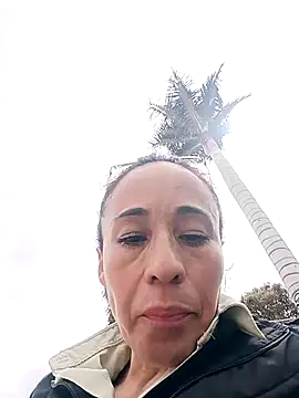 Coeur de luxure online show from October 28, 5:52 pm