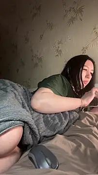 Naughtbaby 2025 online show from March 6, 7:36 am