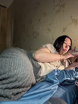 Naughtbaby 2025 online show from May 18, 4:07 am