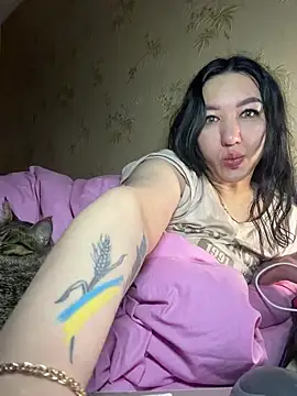 Naughtbaby 2025 online show from May 2, 12:14 am