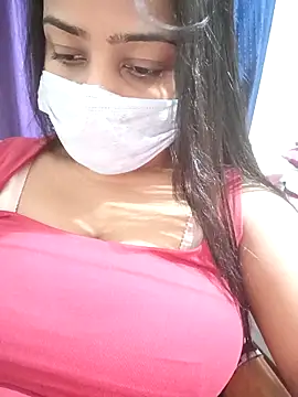 COZY ROZI online show from November 20, 3:13 pm