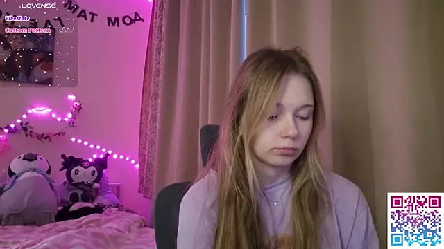 boozekirs  online show from February 6, 3:32 am