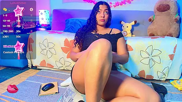 Vicky Miller 05 online show from October 6, 6:12 pm