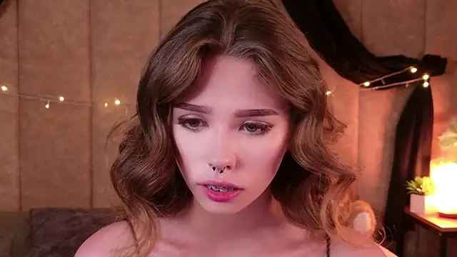 Sierra Fane online show from September 12, 9:00 pm