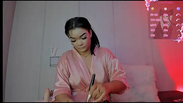 sasha riverss online show from October 30, 8:10 pm