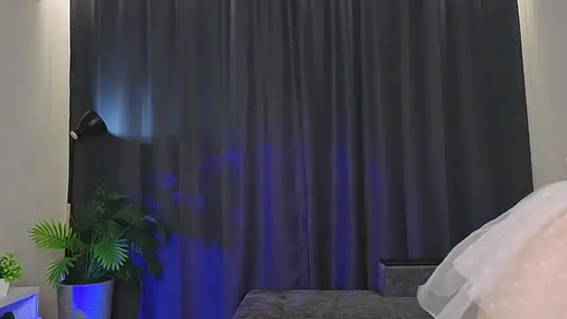 Nerdy Amy online show from November 28, 3:59 pm