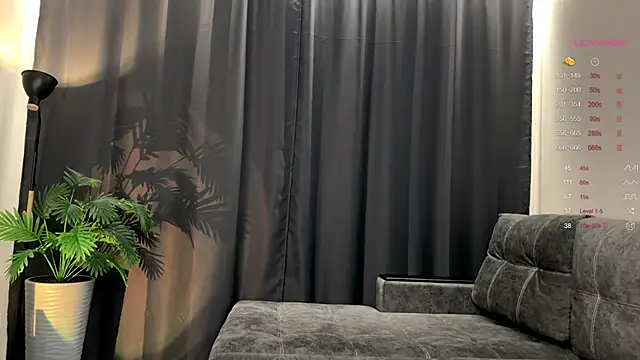 Nerdy Amy online show from October 15, 3:58 pm