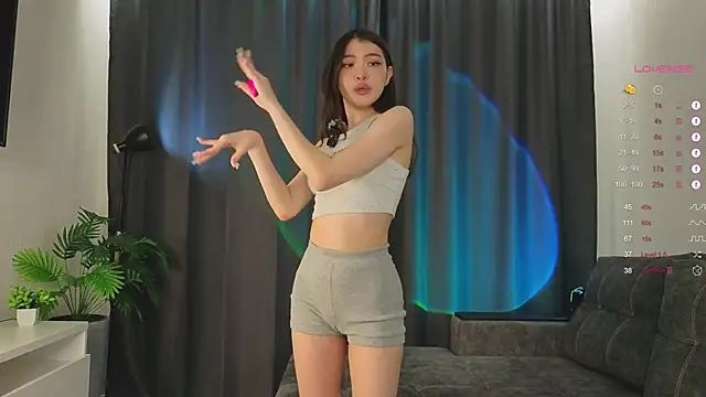 Nerdy Amy online show from September 22, 3:54 pm