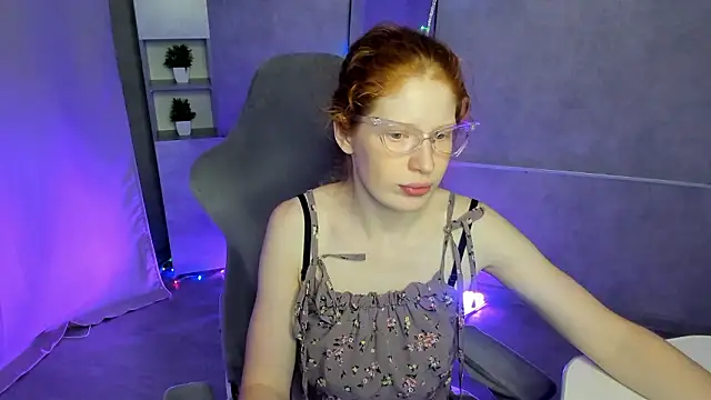 Sandra Wi1son online show from January 19, 1:46 am