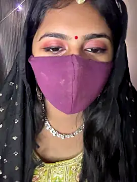 Dishasarmaa05 online show from November 14, 6:52 pm