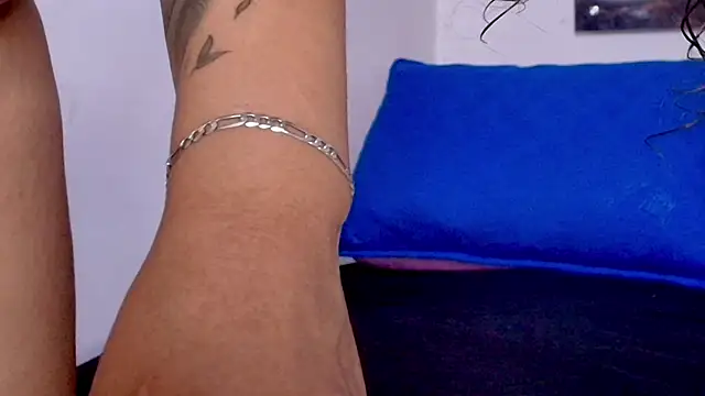 abigail fx online show from September 19, 3:27 am