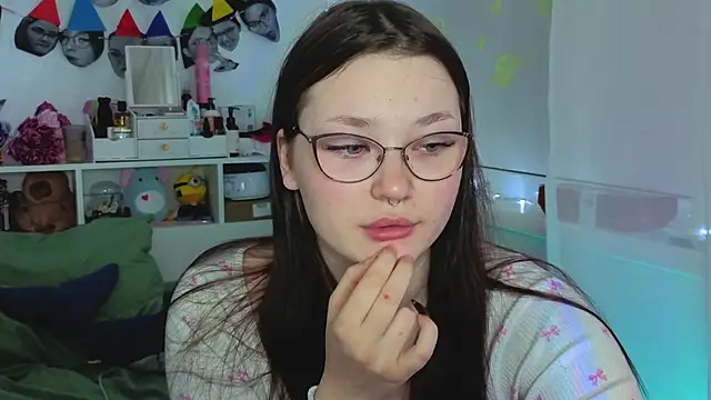 milliedoll online show from October 24, 6:31 am