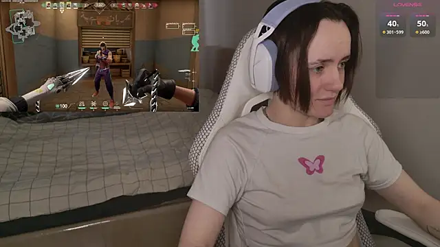 Luna Loveee online show from April 15, 5:19 am